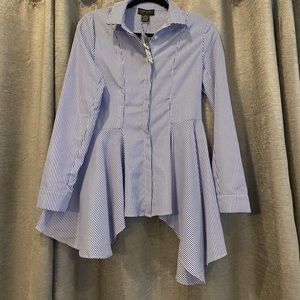 White and blue flat button up blouse! So cute